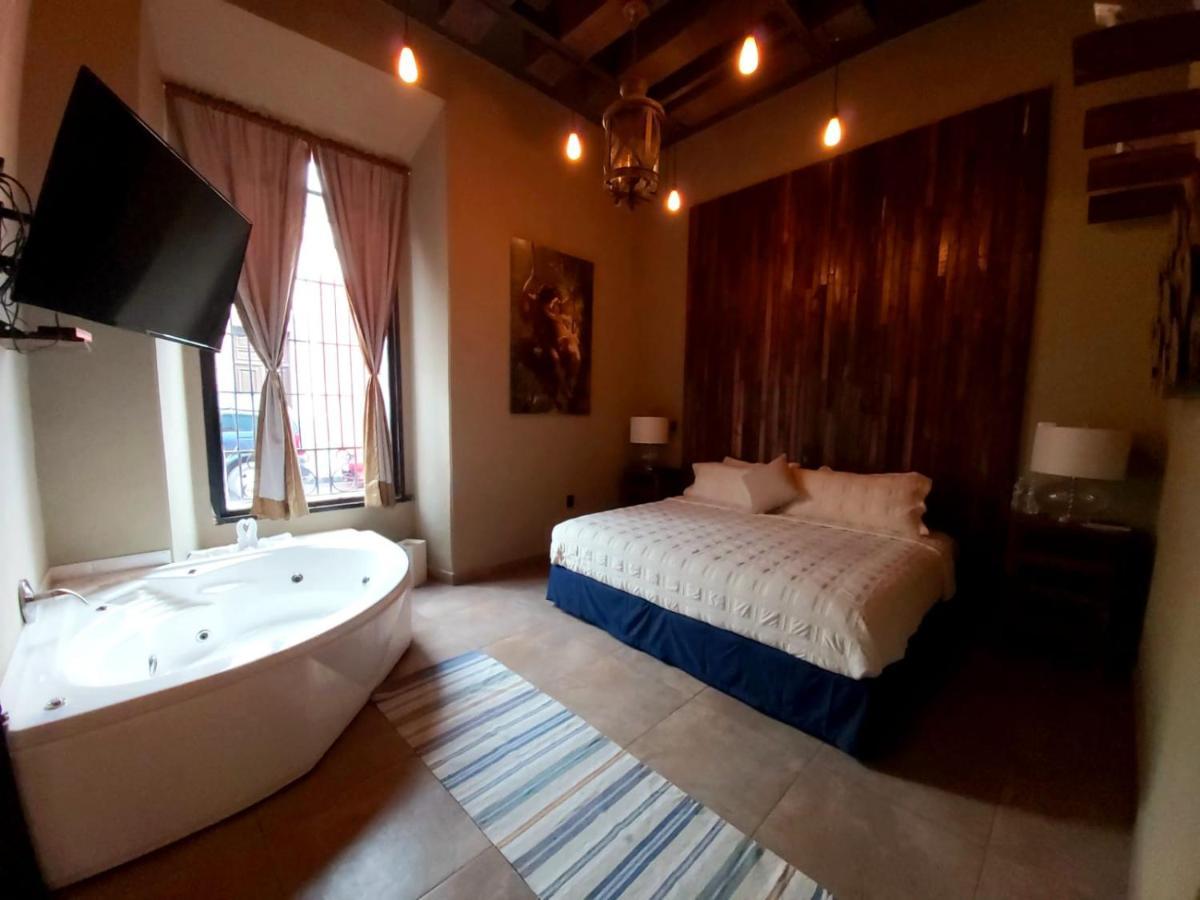 Independencia Dos 7 Boutique Hotel Queretaro